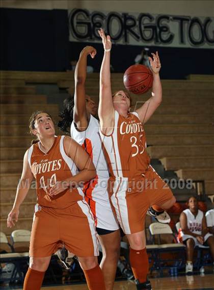 Thumbnail 3 in Bush vs. Alice (Georgetown Jack Frost Invitational) photogallery.