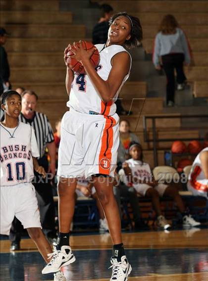 Thumbnail 1 in Bush vs. Alice (Georgetown Jack Frost Invitational) photogallery.