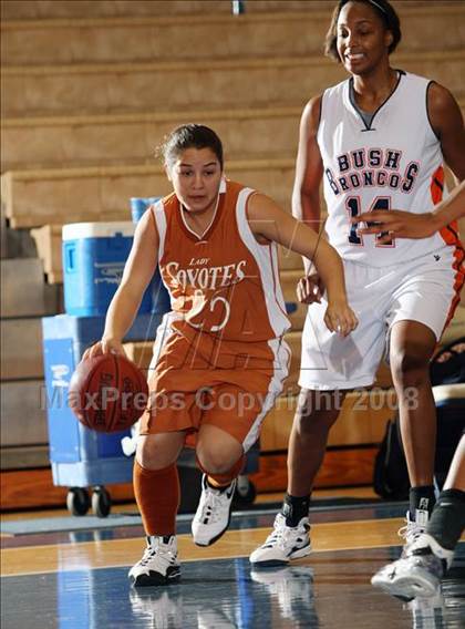 Thumbnail 2 in Bush vs. Alice (Georgetown Jack Frost Invitational) photogallery.