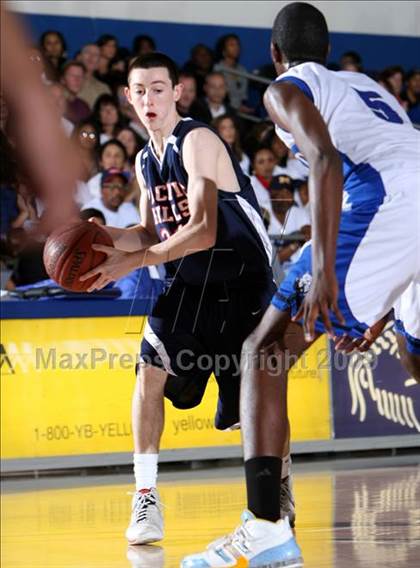 Thumbnail 3 in Pacific Hills vs. Windward (CIF SoCal D5 Final) photogallery.
