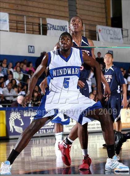 Thumbnail 2 in Pacific Hills vs. Windward (CIF SoCal D5 Final) photogallery.