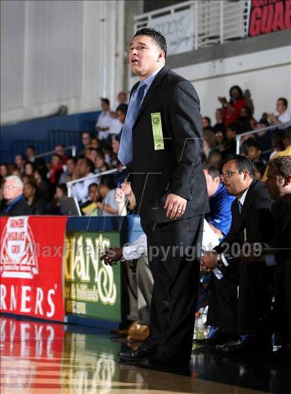 Thumbnail 2 in Pacific Hills vs. Windward (CIF SoCal D5 Final) photogallery.