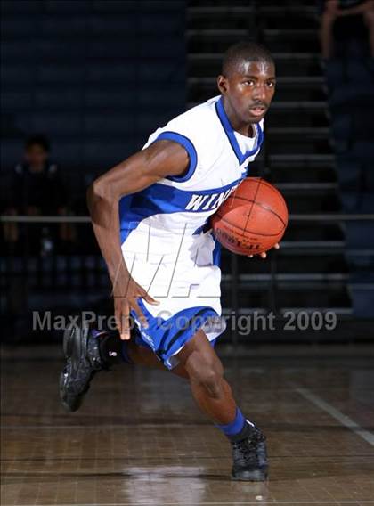 Thumbnail 3 in Pacific Hills vs. Windward (CIF SoCal D5 Final) photogallery.