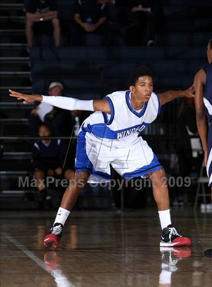 Thumbnail 2 in Pacific Hills vs. Windward (CIF SoCal D5 Final) photogallery.