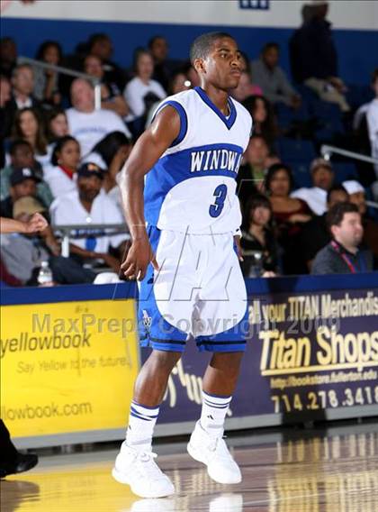 Thumbnail 3 in Pacific Hills vs. Windward (CIF SoCal D5 Final) photogallery.