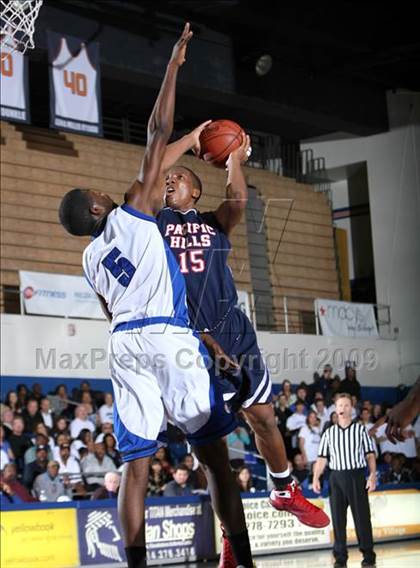 Thumbnail 2 in Pacific Hills vs. Windward (CIF SoCal D5 Final) photogallery.