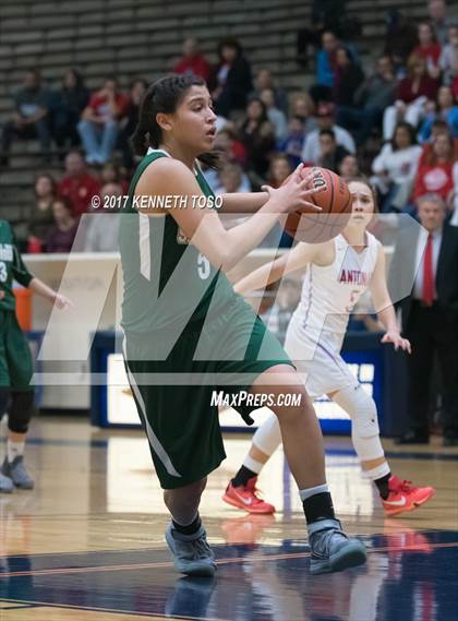 Thumbnail 1 in Incarnate Word @ Antonian Prep photogallery.