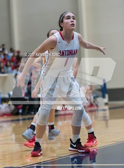 Thumbnail 2 in Incarnate Word @ Antonian Prep photogallery.