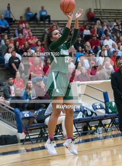 Thumbnail 1 in Incarnate Word @ Antonian Prep photogallery.