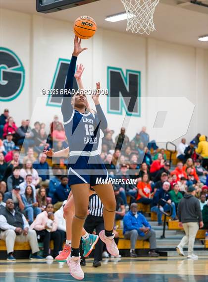 Thumbnail 2 in East Forsyth vs Davie photogallery.