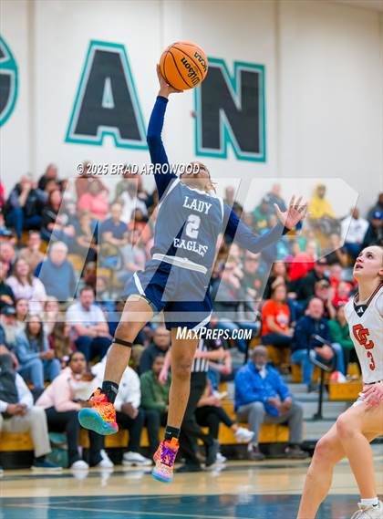 Thumbnail 3 in East Forsyth vs Davie photogallery.