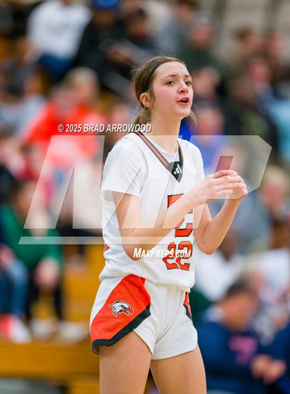 Thumbnail 2 in East Forsyth vs Davie photogallery.