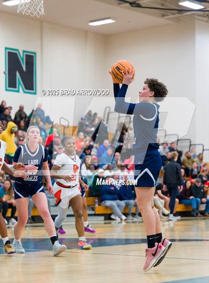 Thumbnail 1 in East Forsyth vs Davie photogallery.