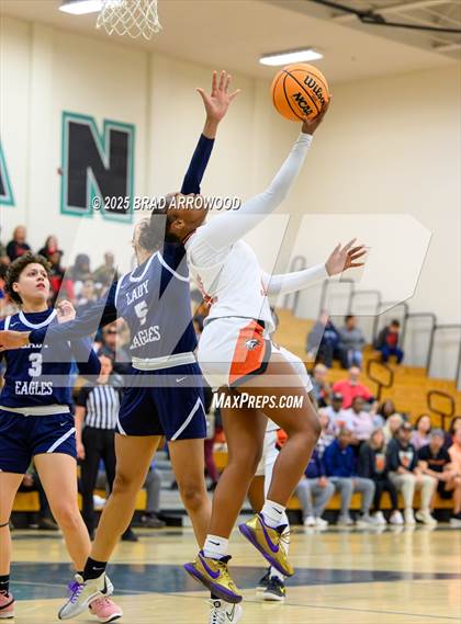 Thumbnail 1 in East Forsyth vs Davie photogallery.