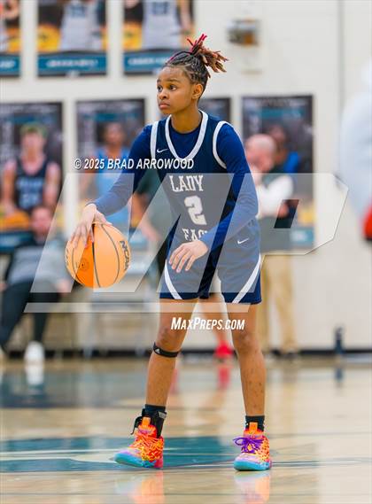 Thumbnail 2 in East Forsyth vs Davie photogallery.