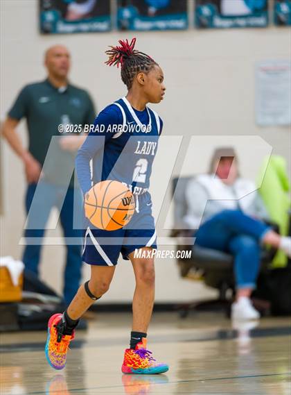 Thumbnail 2 in East Forsyth vs Davie photogallery.