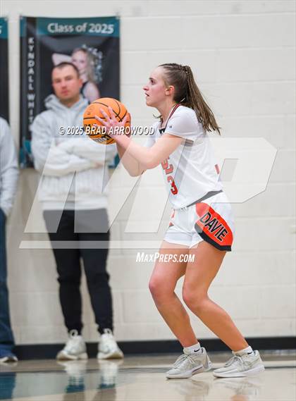 Thumbnail 1 in East Forsyth vs Davie photogallery.