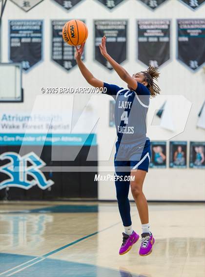 Thumbnail 1 in East Forsyth vs Davie photogallery.