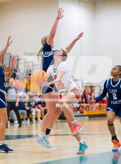 Thumbnail 3 in East Forsyth vs Davie photogallery.