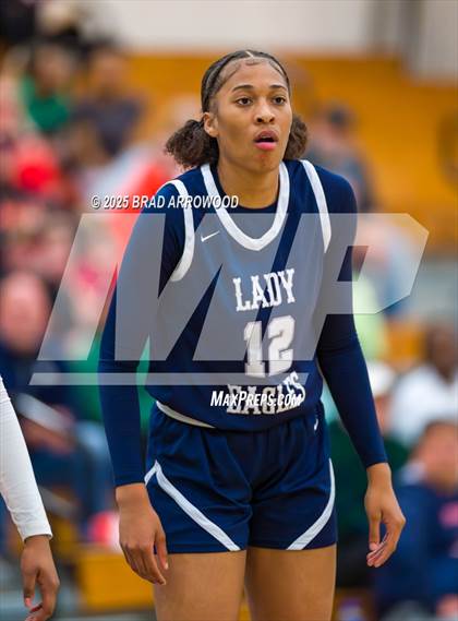 Thumbnail 3 in East Forsyth vs Davie photogallery.