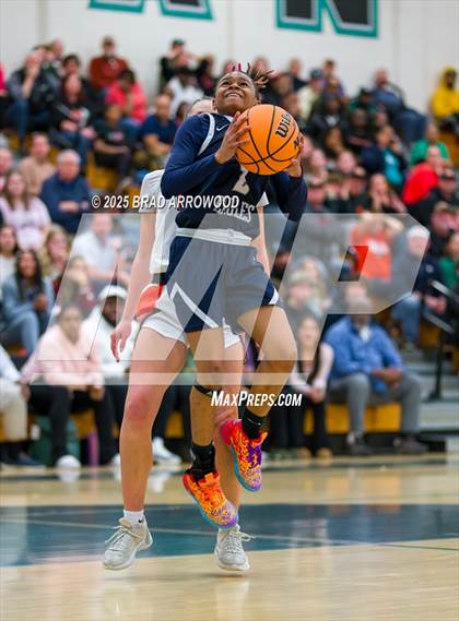 Thumbnail 3 in East Forsyth vs Davie photogallery.