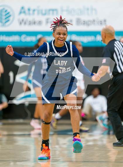 Thumbnail 1 in East Forsyth vs Davie photogallery.