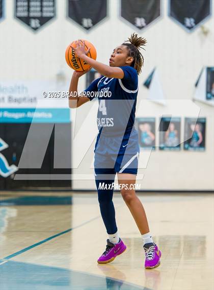 Thumbnail 3 in East Forsyth vs Davie photogallery.