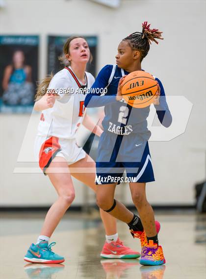 Thumbnail 2 in East Forsyth vs Davie photogallery.