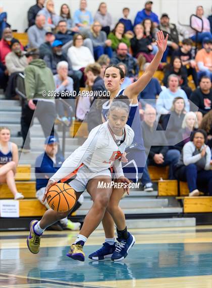 Thumbnail 2 in East Forsyth vs Davie photogallery.