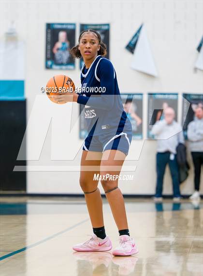 Thumbnail 3 in East Forsyth vs Davie photogallery.