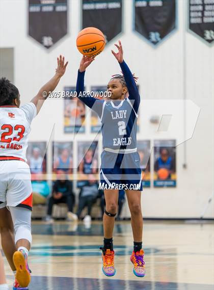 Thumbnail 2 in East Forsyth vs Davie photogallery.
