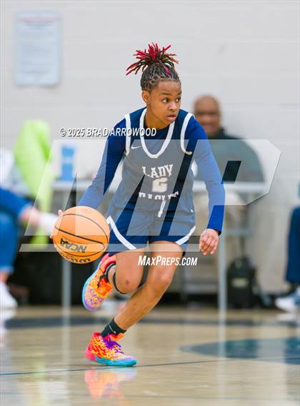 Thumbnail 2 in East Forsyth vs Davie photogallery.