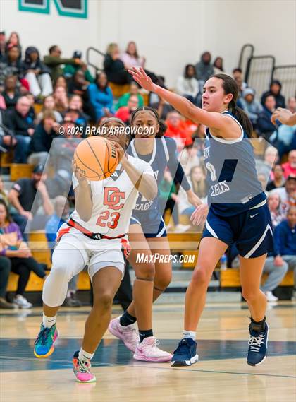 Thumbnail 2 in East Forsyth vs Davie photogallery.