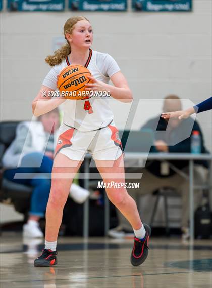 Thumbnail 2 in East Forsyth vs Davie photogallery.