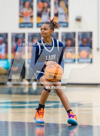 Thumbnail 2 in East Forsyth vs Davie photogallery.