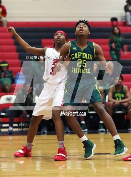 Thumbnail 1 in Captain Shreve @ Parkway photogallery.