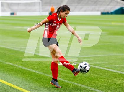 Thumbnail 3 in Mayfield vs Polytechnic photogallery.