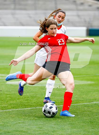 Thumbnail 2 in Mayfield vs Polytechnic photogallery.