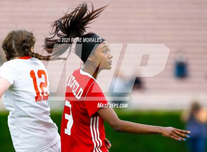 Thumbnail 2 in Mayfield vs Polytechnic photogallery.