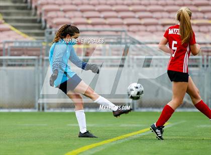 Thumbnail 1 in Mayfield vs Polytechnic photogallery.