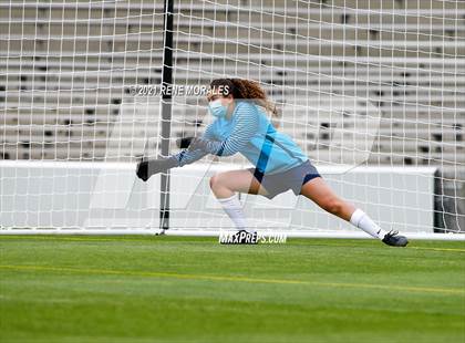Thumbnail 2 in Mayfield vs Polytechnic photogallery.