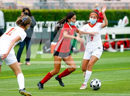 Thumbnail 3 in Mayfield vs Polytechnic photogallery.