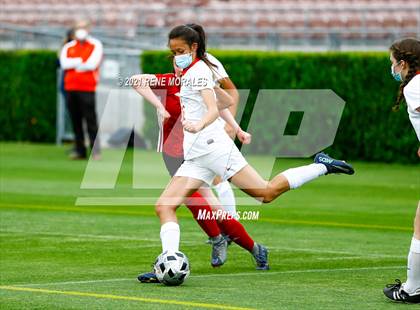 Thumbnail 2 in Mayfield vs Polytechnic photogallery.