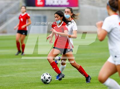Thumbnail 1 in Mayfield vs Polytechnic photogallery.