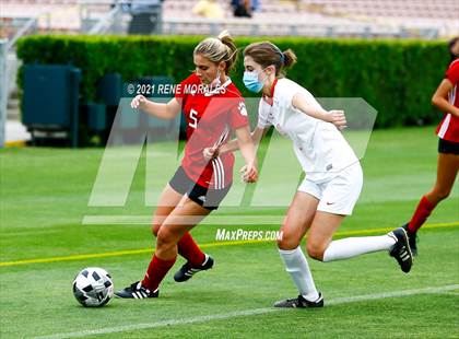 Thumbnail 1 in Mayfield vs Polytechnic photogallery.