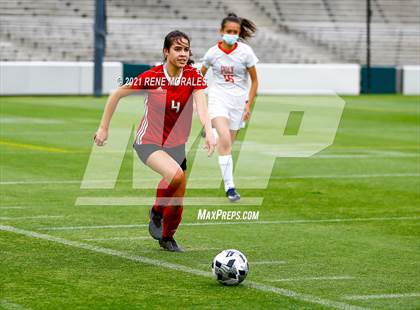 Thumbnail 2 in Mayfield vs Polytechnic photogallery.