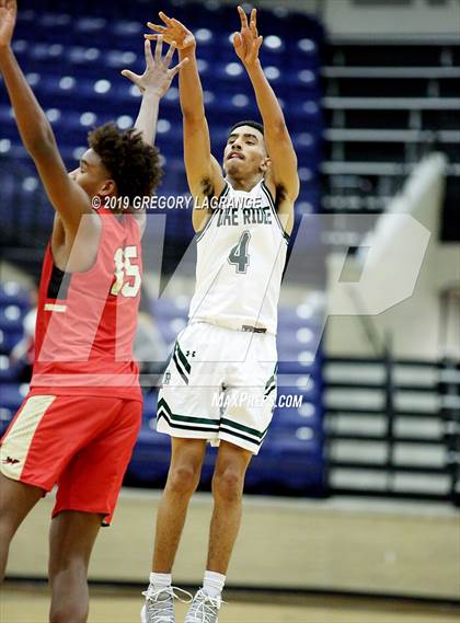 Thumbnail 3 in South Grand Prairie vs Lake Ridge photogallery.