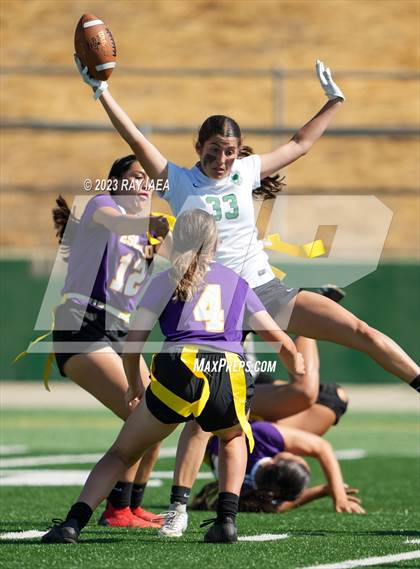 Thumbnail 3 in Escalon vs. St. Mary's (Lodi Tourney) photogallery.