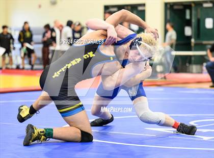 Thumbnail 3 in CIFSDS Div IV Championship photogallery.