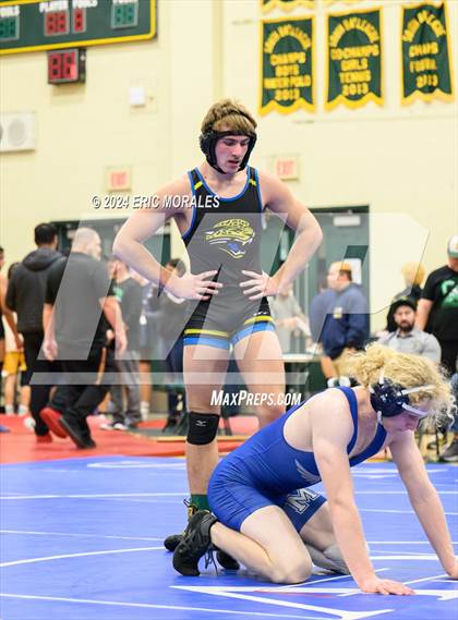 Thumbnail 1 in CIFSDS Div IV Championship photogallery.